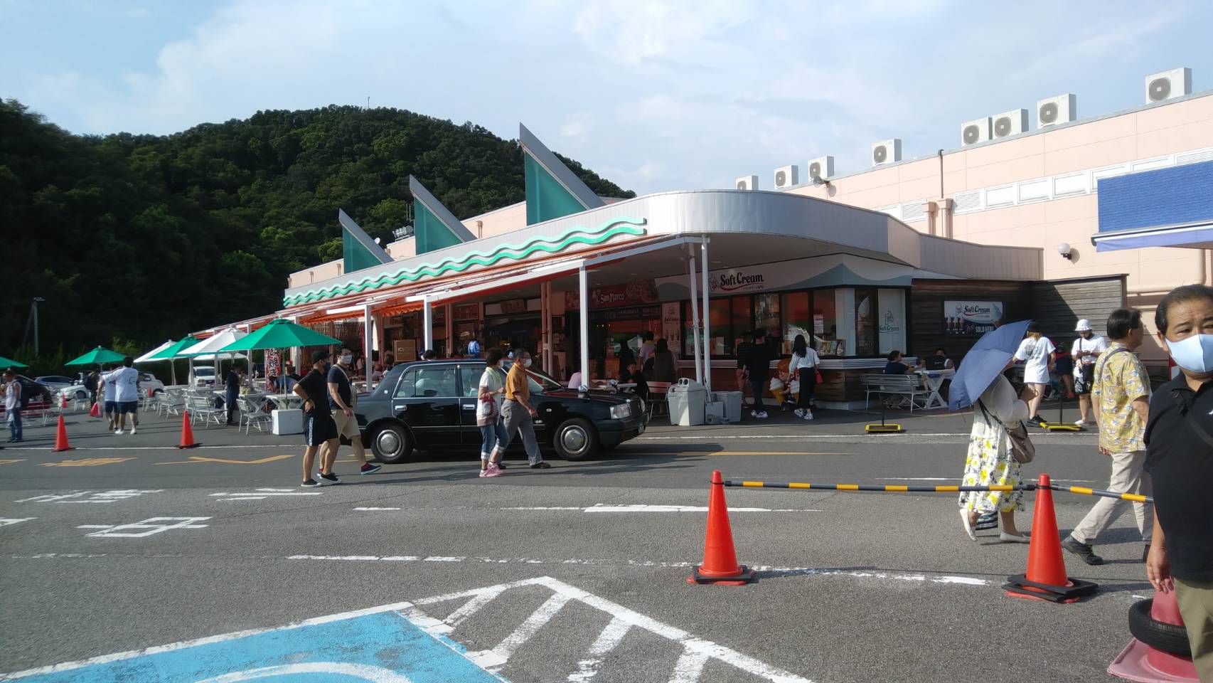 とれとれ市場